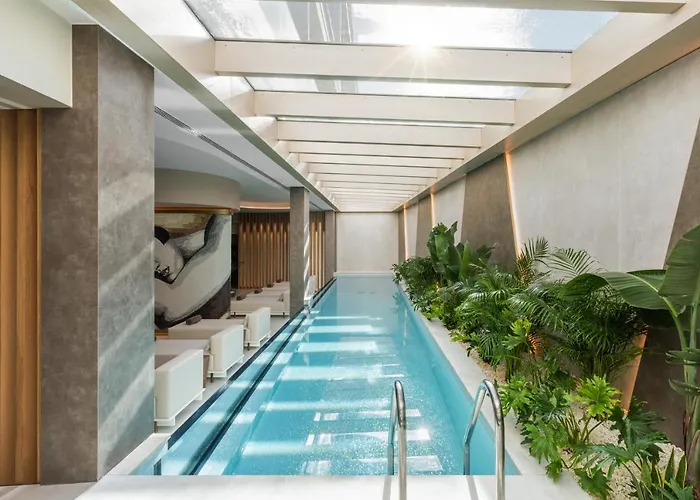 Hyatt Regency Hotell 5*