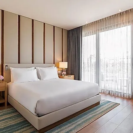 Hyatt Regency 5*