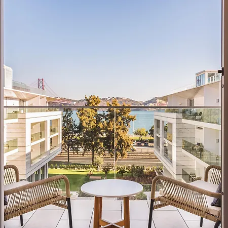 Hyatt Regency Hotel 5*