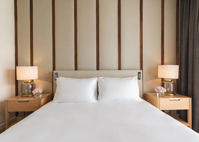 Hyatt Regency Hotel 5*