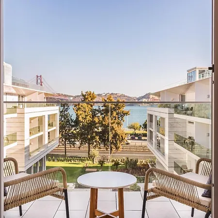 Hyatt Regency 5*